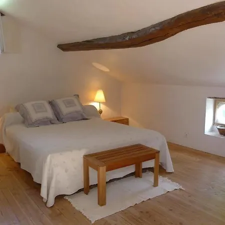 Ξενοδοχείο Aux Trois Fontaines *